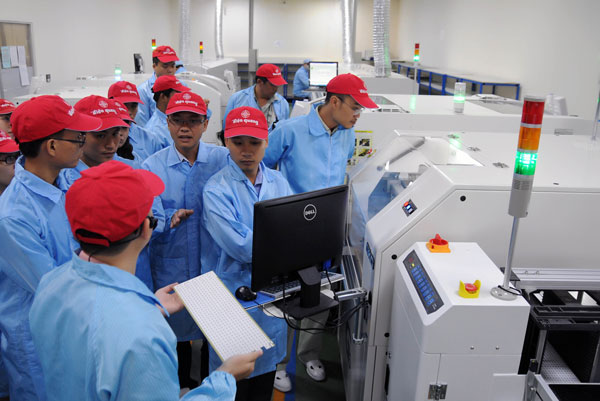 Tên tuổi ‘vang bóng một thời’ đều đặn ‘bỏ túi’ trăm tỷ/năm Tên tuổi ‘vang bóng một thời’ đều đặn ‘bỏ túi’ trăm tỷ/năm