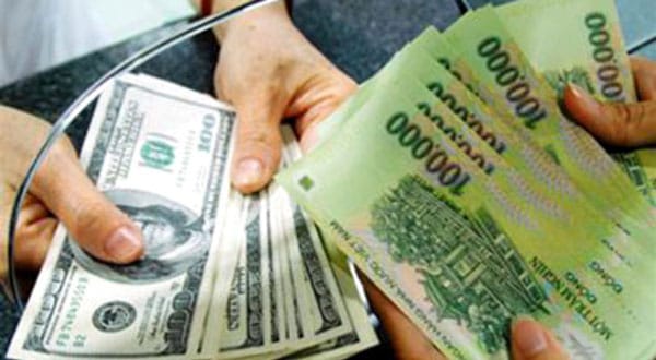 Tỷ giá ngoại tệ ngày 17/4: Rủi ro phía trước, USD tụt giảm Tỷ giá ngoại tệ ngày 17/4: Rủi ro phía trước, USD tụt giảm
