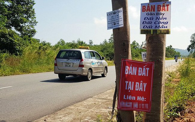 Đại gia Hà Thành ôm trăm tỷ ‘chết chìm’ ở Vân Đồn Đại gia Hà Thành ôm trăm tỷ ‘chết chìm’ ở Vân Đồn